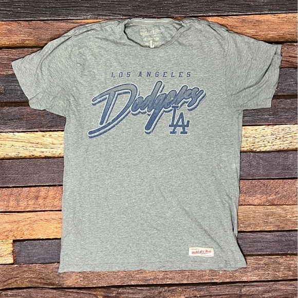 Los Angeles Dodgers MLB Baseball Mitchell & Ness Sports Tshirt - Picture 1 of 6